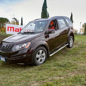 primo raduno mahindra XUV 500