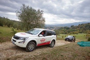 primo raduno mahindra XUV 500