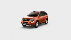 xuv500 mahindra suv 7 posti