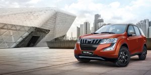 Mahindra kuv 100 suv economici