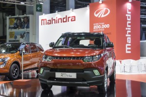 mahindra kuv 100