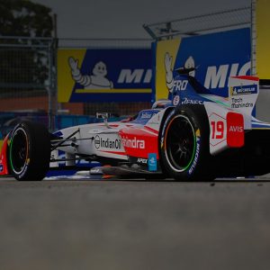 mahindra_racing_car